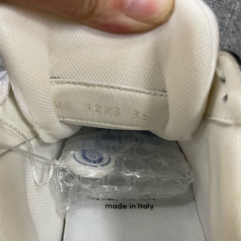 Louis Vuitton Louis Vuitton Trainer Low Top Casual Sneakers for Women 0079 Size US 6 / IT 36 - 5 Thumbnail