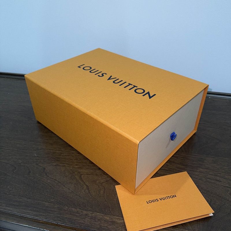 Louis Vuitton Louis Vuitton Pink Low-Top Trainer Sneakers 0079 Size US 7 / IT 37 - 6 Thumbnail