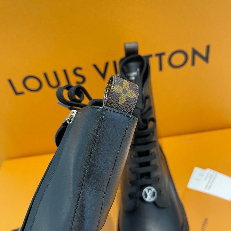 Louis Vuitton Louis Vuitton Black Leather Trendy Ankle Boots 0079 Size US 6 / IT 36 - 7 Thumbnail