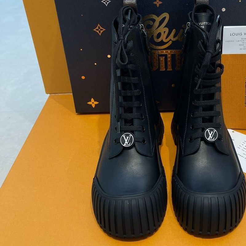 Louis Vuitton Louis Vuitton Black Leather Trendy Ankle Boots 0079 Size US 6 / IT 36 - 2 Thumbnail