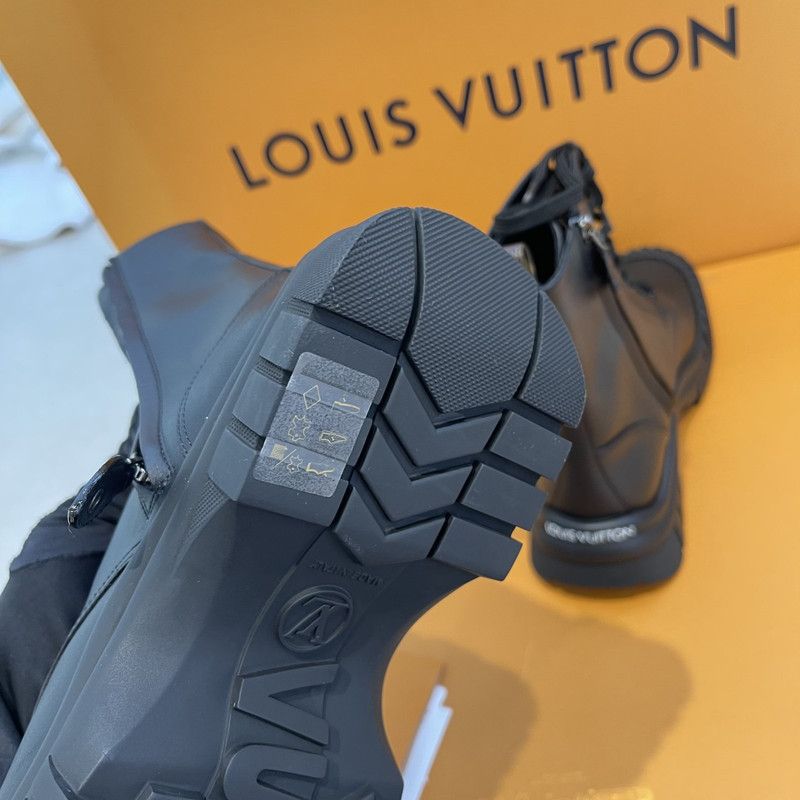 Louis Vuitton Louis Vuitton Black Leather Trendy Ankle Boots 0079 Size US 6 / IT 36 - 11 Thumbnail