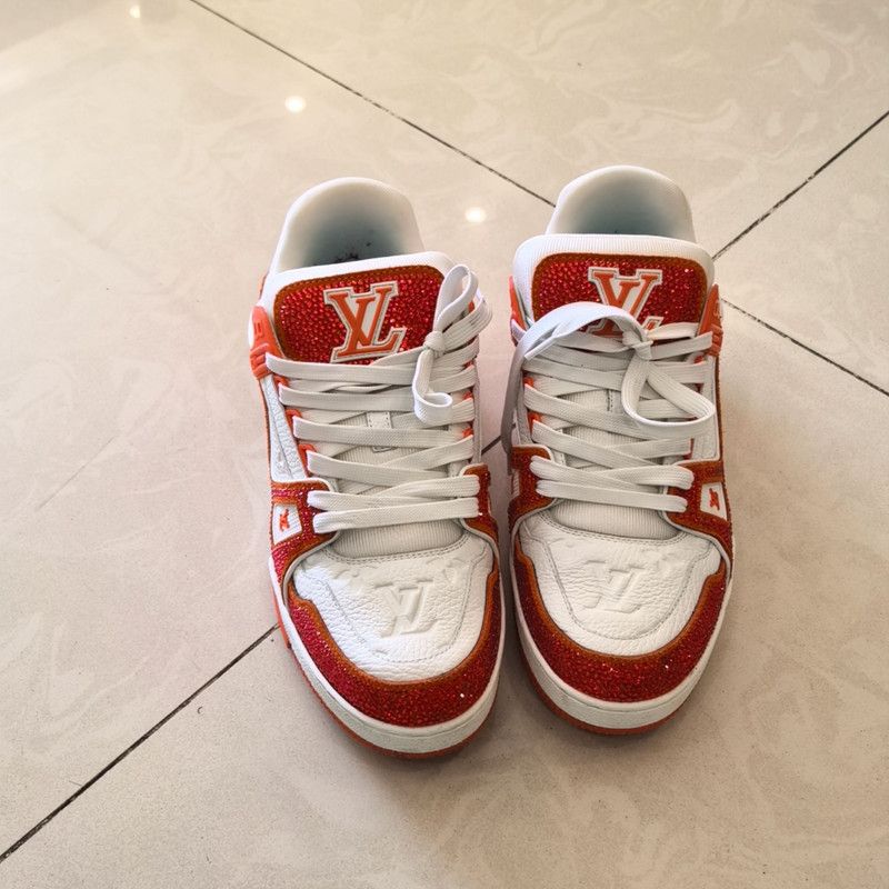 Louis Vuitton Louis Vuitton Red Leather Low-Top Sneakers 0079 Size US 8 / IT 38 - 2 Thumbnail