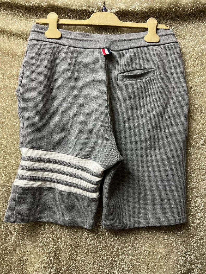 Thom Browne Thom Browne Men's Casual Sports Shorts Size US 26 / EU 42 - 6 Thumbnail
