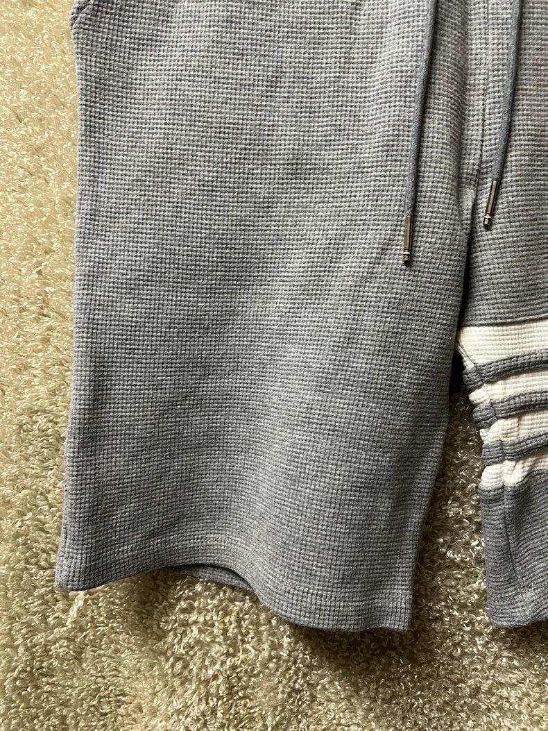 Thom Browne Thom Browne Men's Casual Sports Shorts Size US 26 / EU 42 - 3 Thumbnail