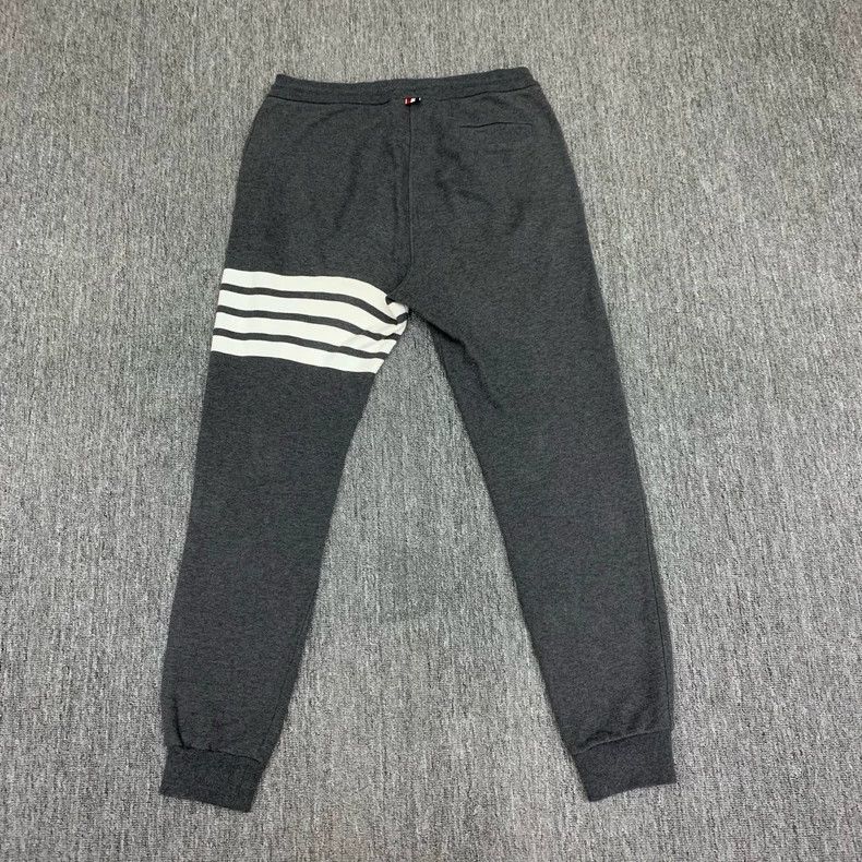 Thom Browne Thom Browne 4-Stripe Gray Sweatpants Size US 32 / EU 48 - 2 Thumbnail