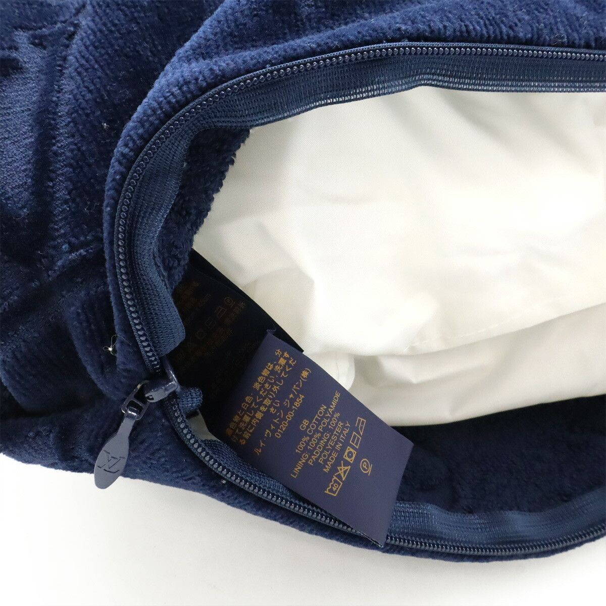 Louis Vuitton Louis Vuitton Louis Vuitton LV Vacation Cotton Cushion Pillow Cotton Other M78816 Size ONE SIZE - 6 Thumbnail