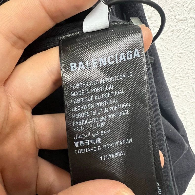 Balenciaga Balenciaga SNBN Inside-Out Oversized T-Shirt Size US S / EU 44-46 / 1 - 5 Thumbnail