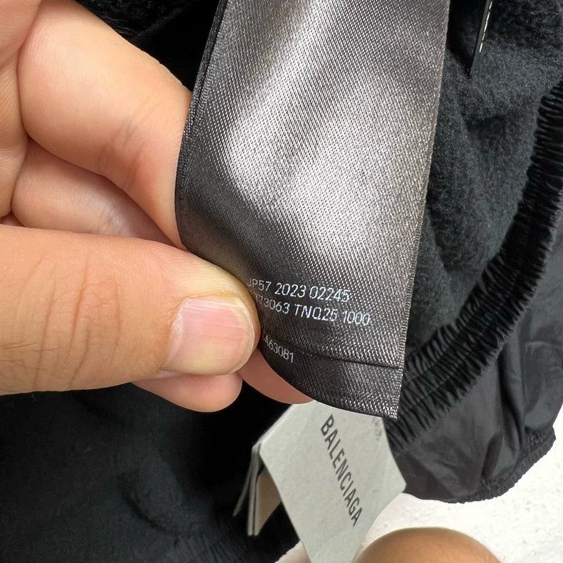 Balenciaga Balenciaga Dragon Year Nylon Zip Jacket Size US XS / EU 42 / 0 - 6 Thumbnail