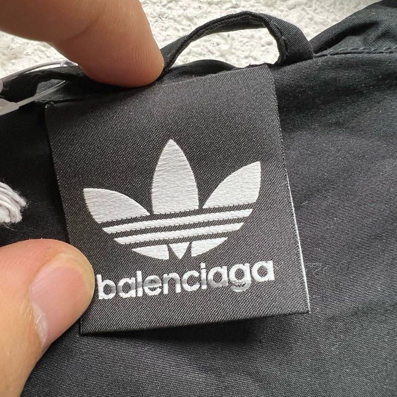 Balenciaga Balenciaga Adidas Collaboration Hooded Shirt Jacket Coat Size US M / EU 48-50 / 2 - 3 Thumbnail