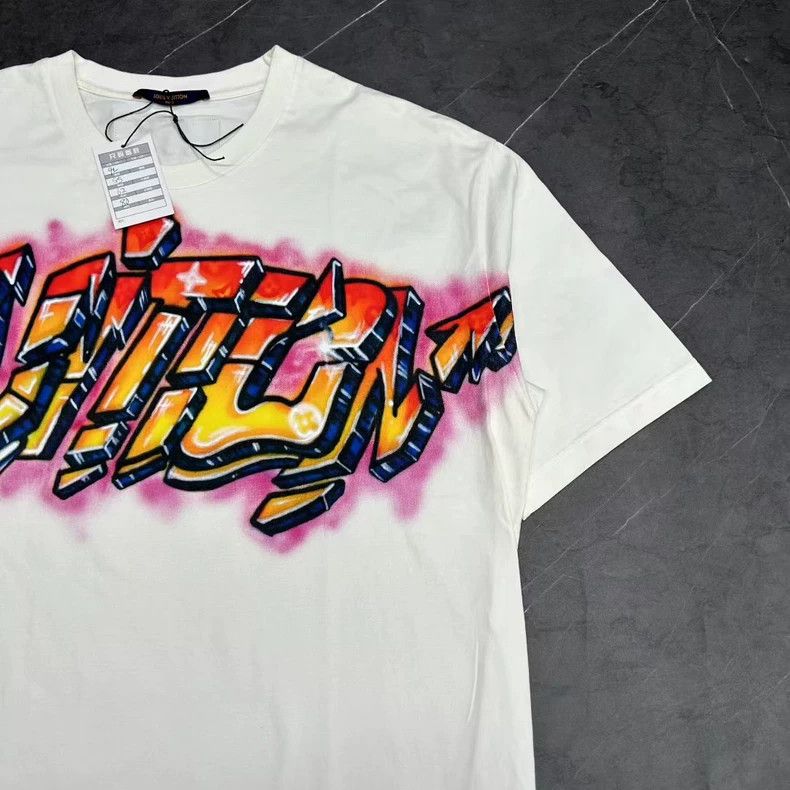 Louis Vuitton Louis Vuitton Flame Graphic Short Sleeve Tee Size US XL / EU 56 / 4 - 2 Thumbnail