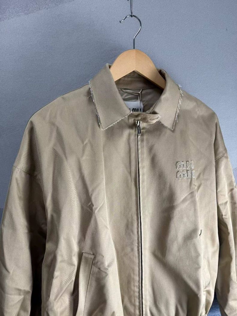 Miu Miu Miu Miu Beige Fringe Collar Zip Jacket Size US M / EU 48-50 / 2 - 2 Thumbnail