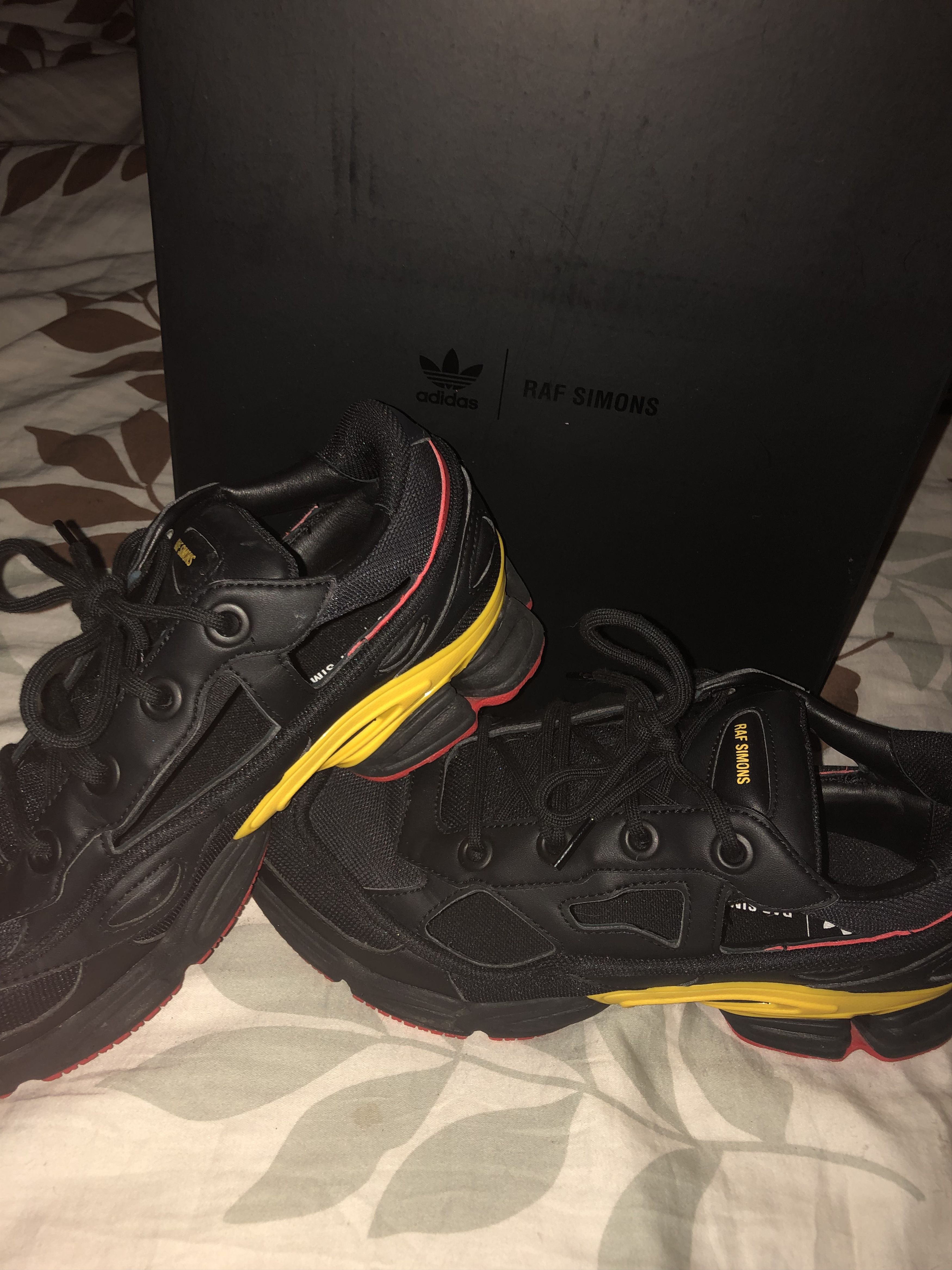 Adidas × Raf Simons Adidas x Raf Simons Replicant Ozweego 