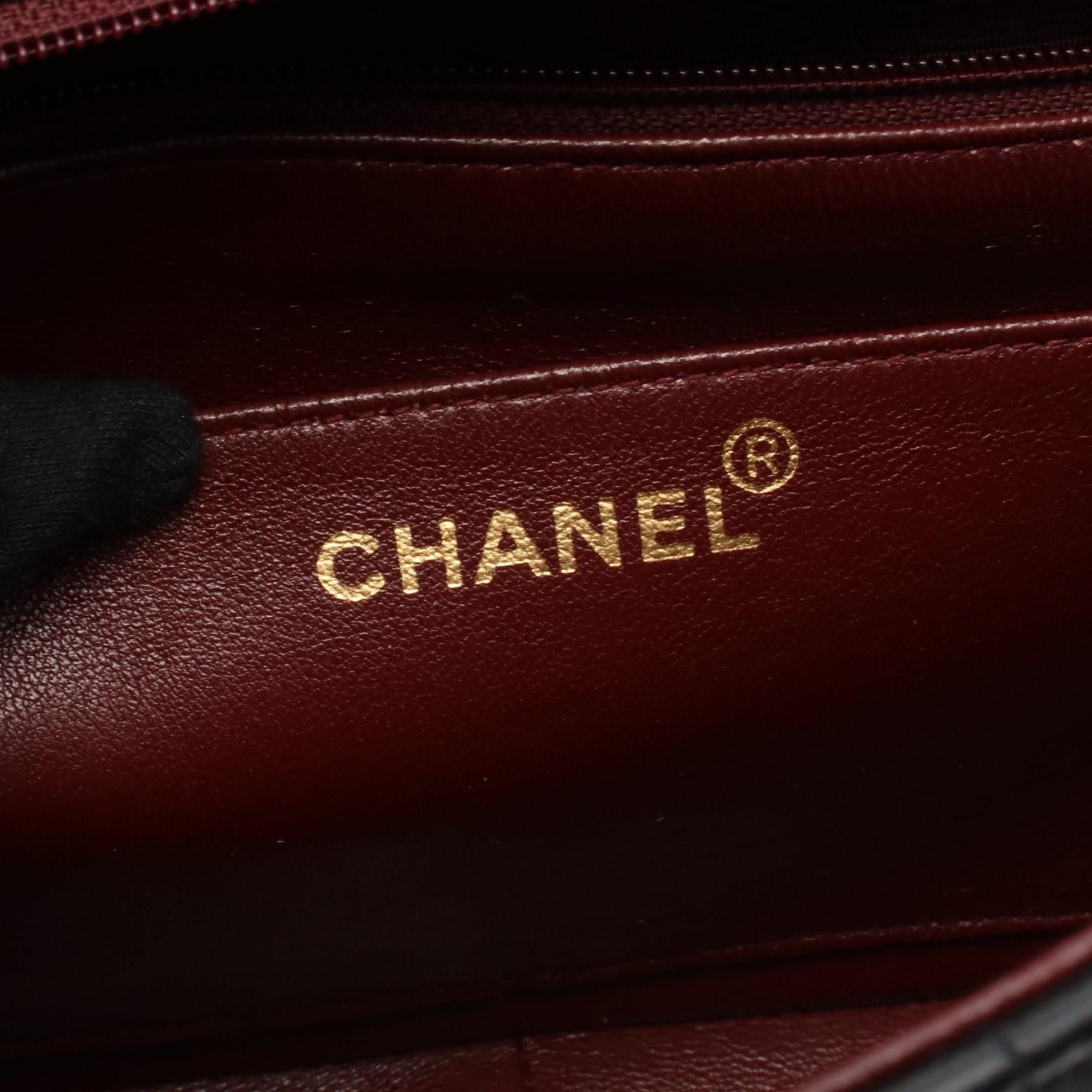 Chanel Chanel Chanel Mademoiselle Lambskin Shoulder Bag Leather Shoulder Bag Size ONE SIZE - 4 Thumbnail