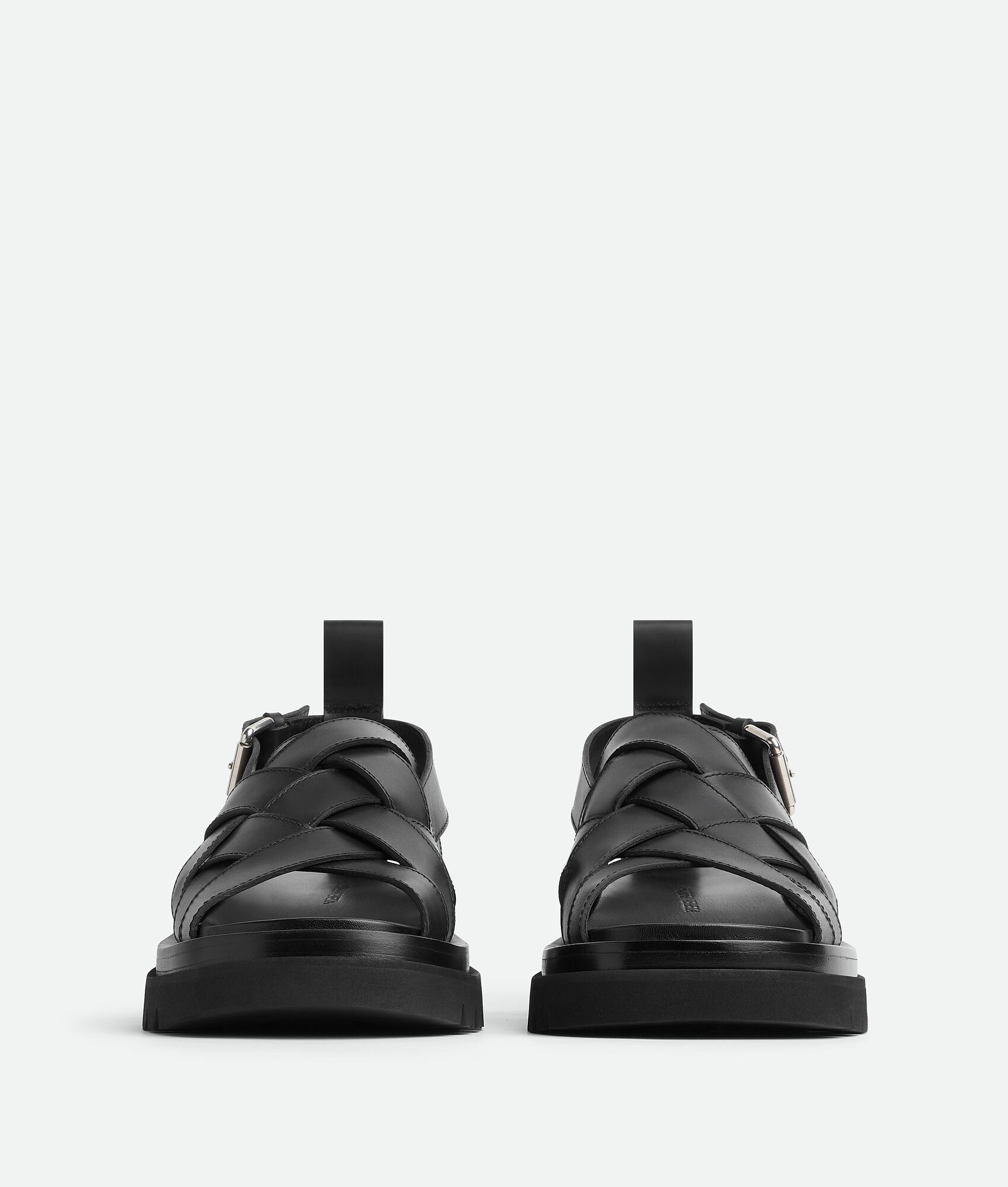lug strap sandal black