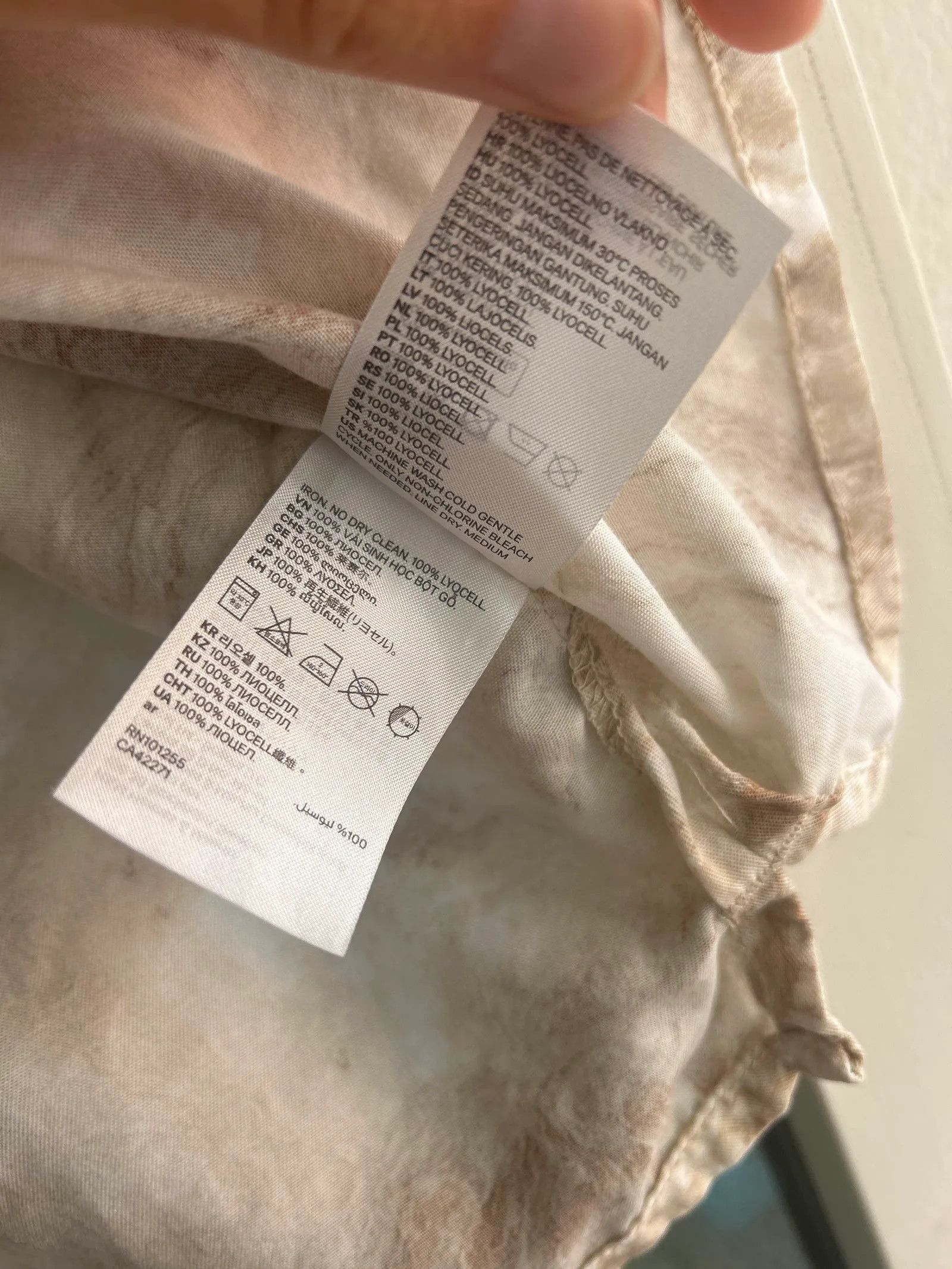 H&M H&M Shirt Size US S / EU 44-46 / 1 - 3 Thumbnail