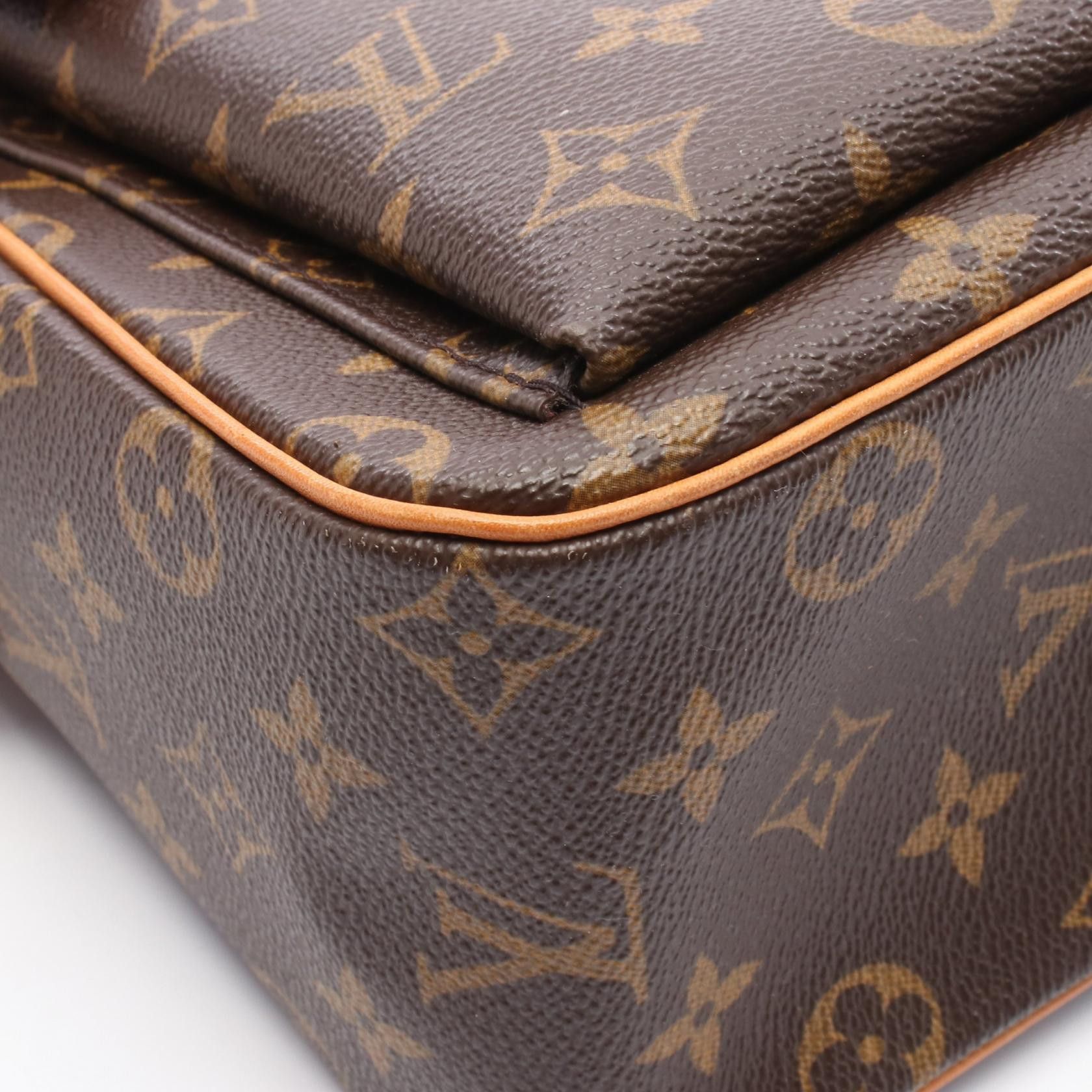 Louis Vuitton Louis Vuitton Louis Vuitton VIVA-CITE GM Monogram Shoulder Bag Canvas Shoulder Bag M51163 Size ONE SIZE - 6 Thumbnail
