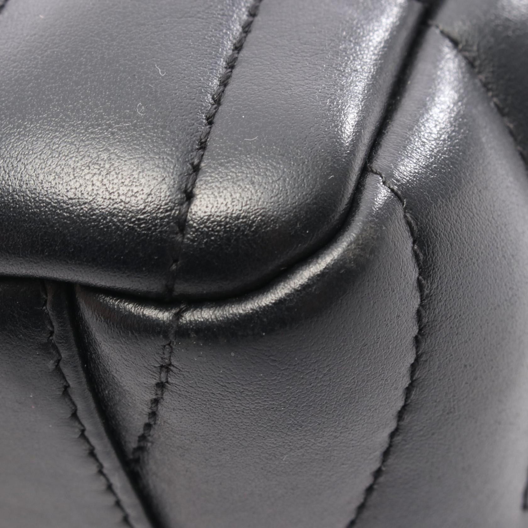 Yves Saint Laurent Yves Saint Laurent Saint Laurent Paris Loulou Leather Shoulder Bag Leather Shoulder Bag 574102 Size ONE SIZE - 6 Thumbnail