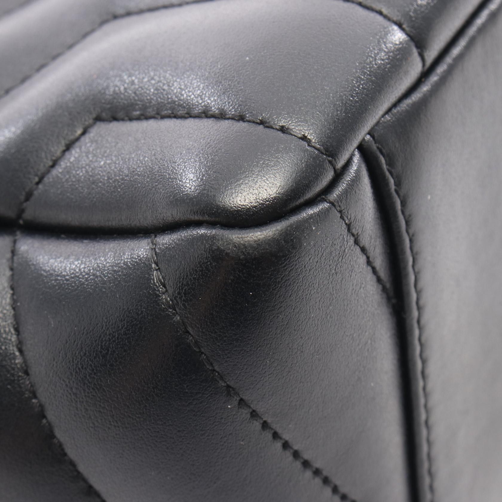 Yves Saint Laurent Yves Saint Laurent Saint Laurent Paris Loulou Leather Shoulder Bag Leather Shoulder Bag 574102 Size ONE SIZE - 7 Thumbnail