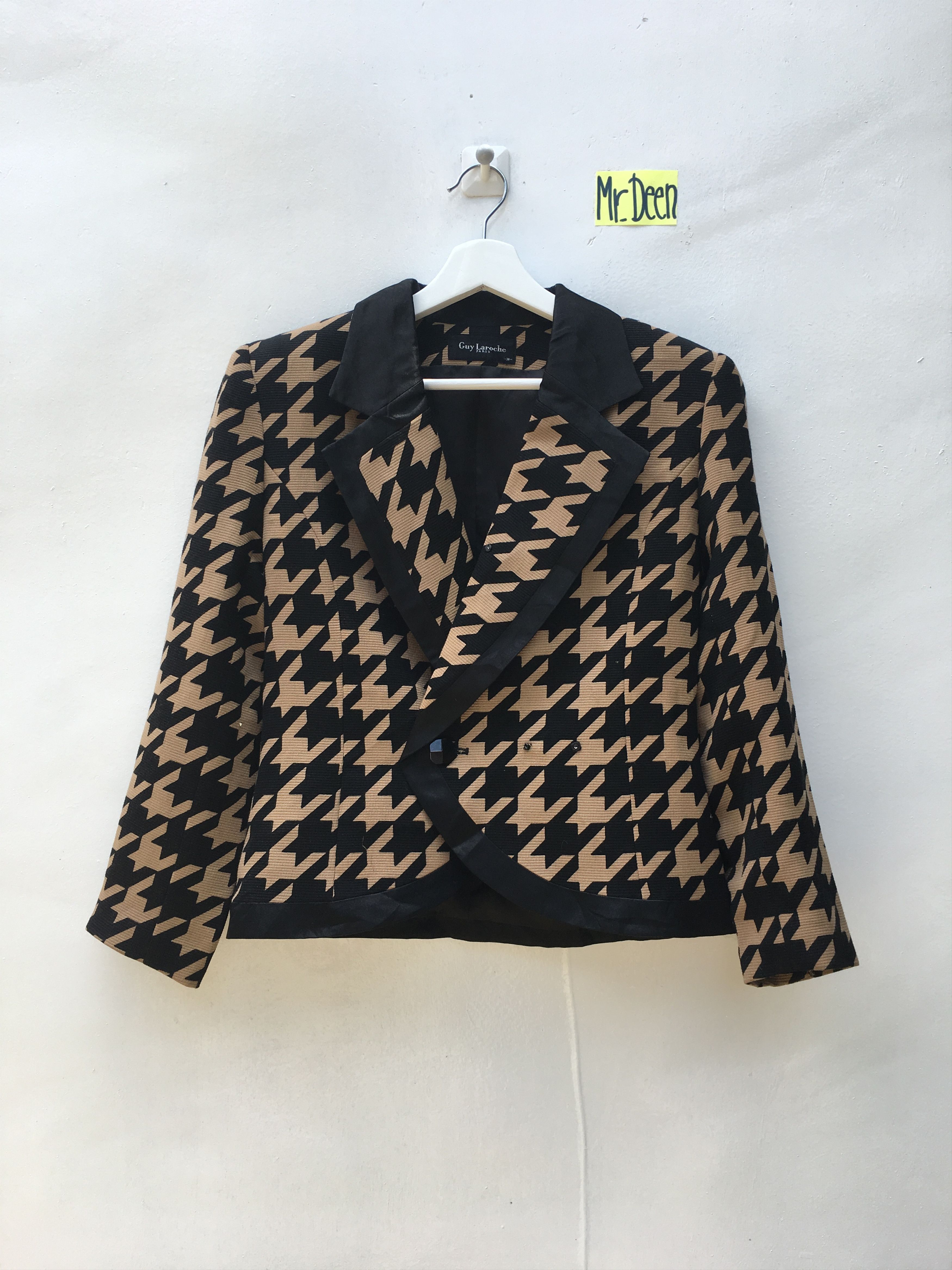 Guy Laroche Guy Laroche Blazer Size S / US 4 / IT 40 - 1 Thumbnail