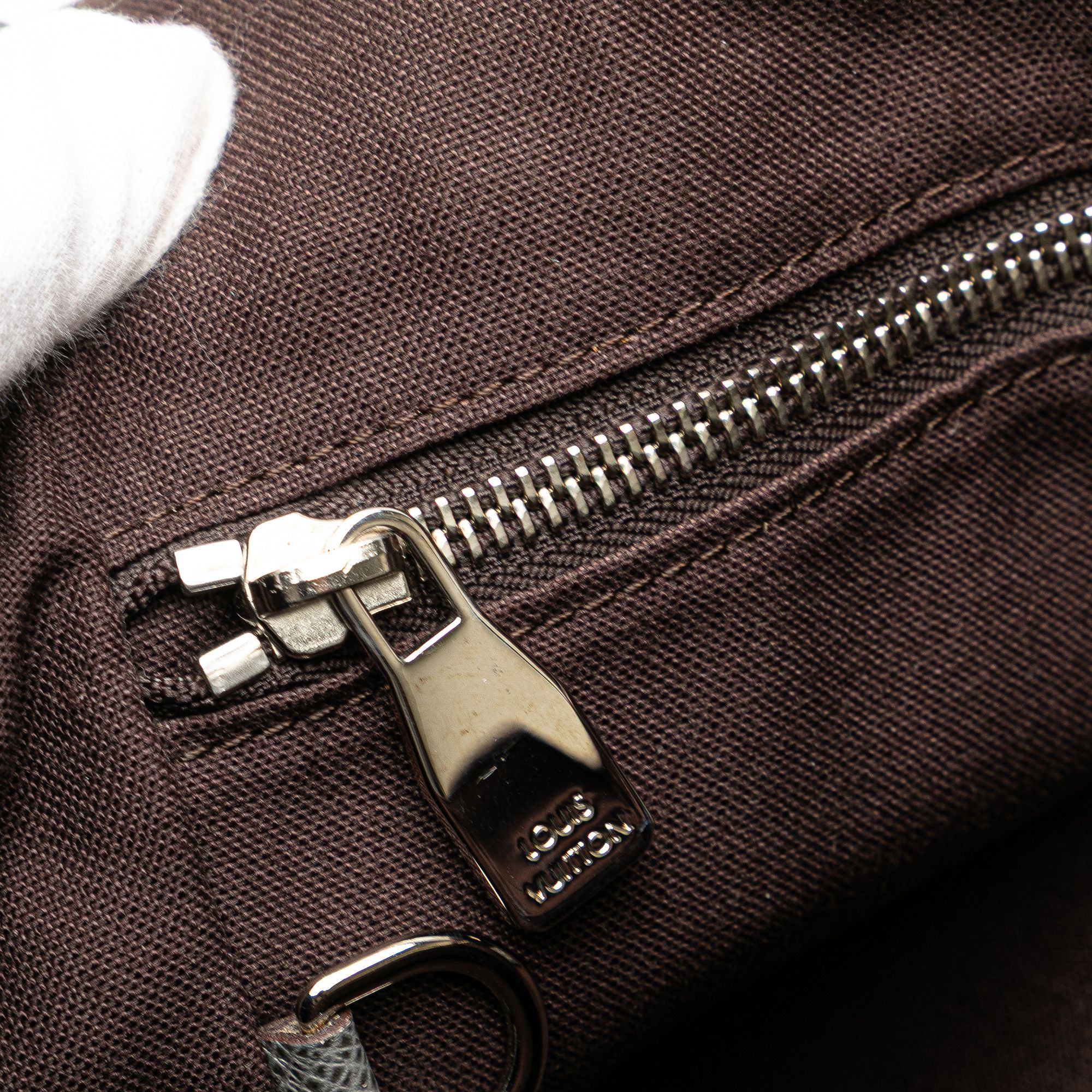 Louis Vuitton Louis Vuitton Taiga Roman MM Size ONE SIZE - 7 Thumbnail