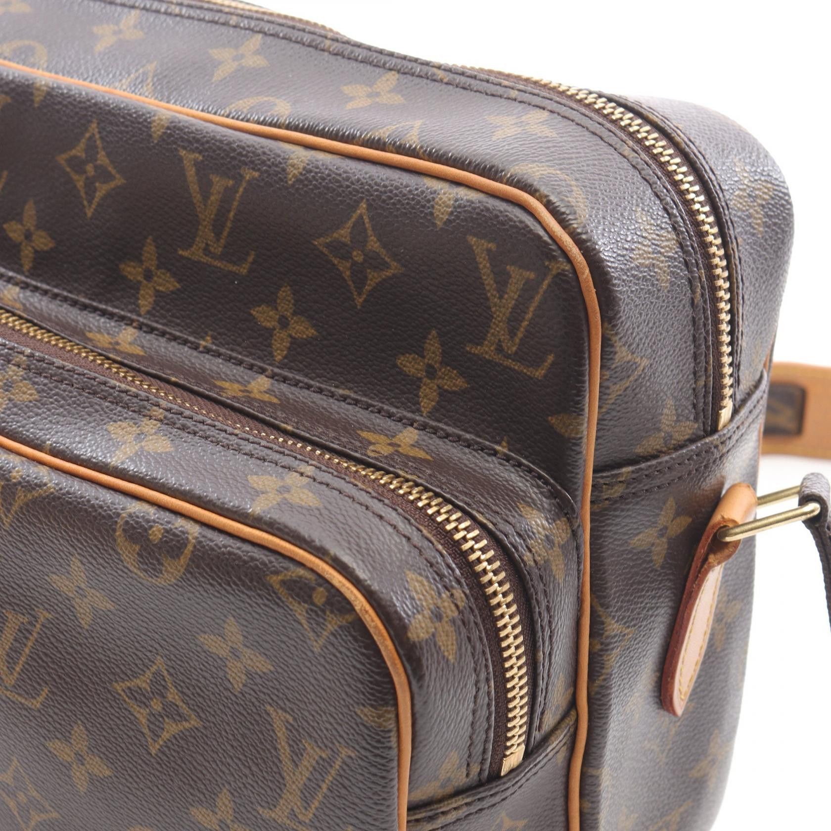 Louis Vuitton Louis Vuitton Louis Vuitton Nile Monogram Coated Canvas Shoulder Bag Canvas Shoulder Bag M45244 Size ONE SIZE - 9 Thumbnail