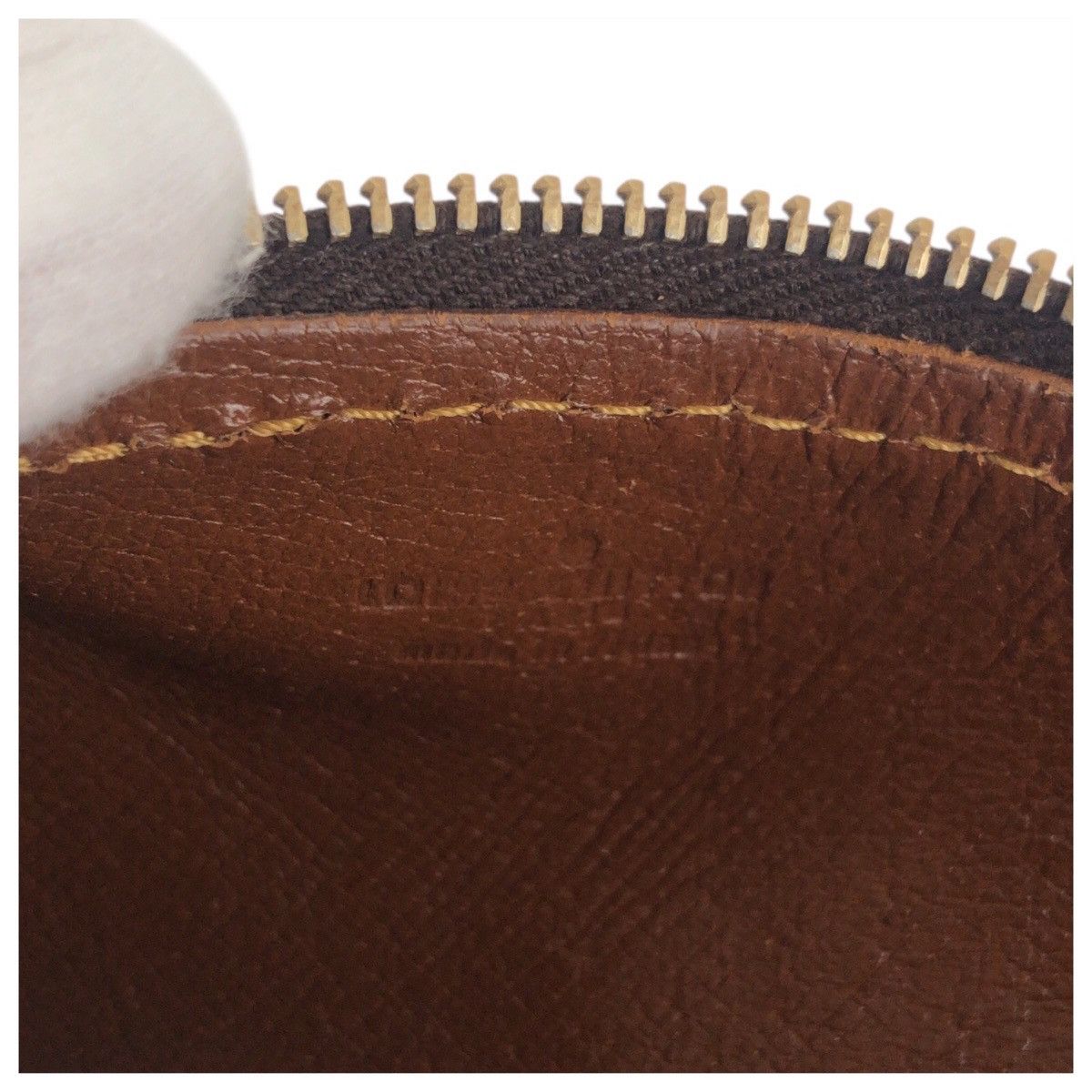 Louis Vuitton Louis Vuitton Louis Vuitton Trusse Ronde Monogram Leather Pen Case Canvas Pencil case M47630 Size ONE SIZE - 6 Thumbnail