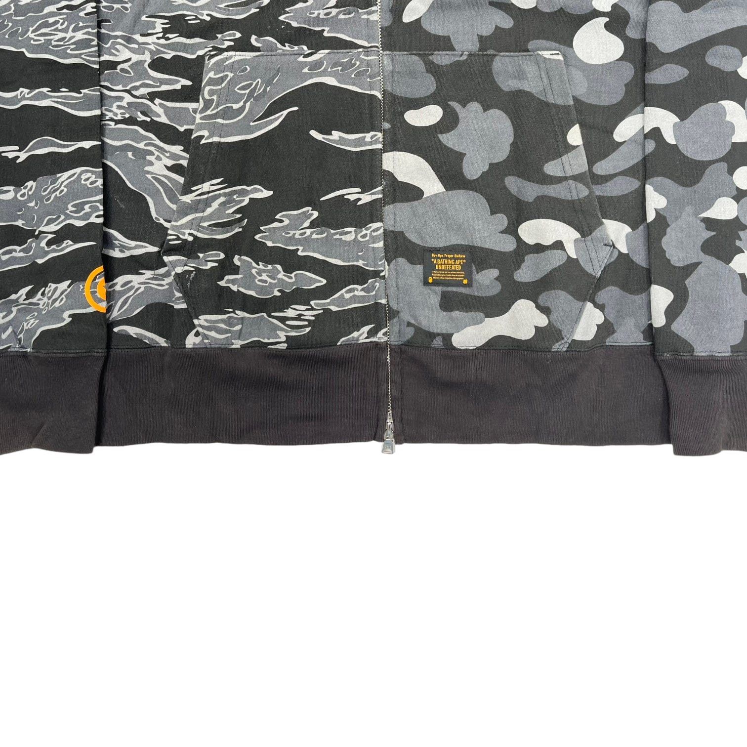 x Undefeated Tiger Shark Full Zip Hooded Sweatshirt Split C