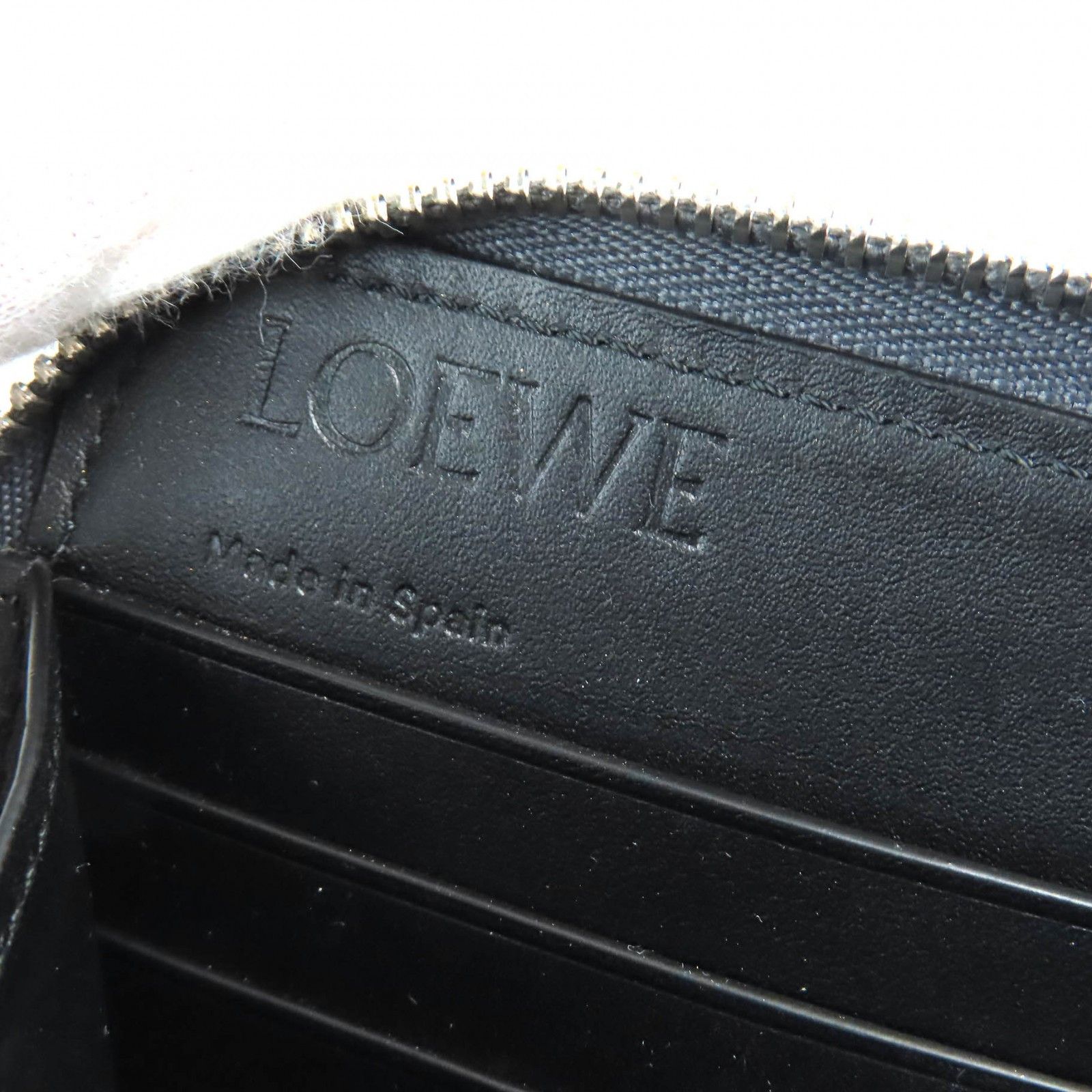 Loewe Loewe Loewe Purse Zip Around Wallet Anagram embossing Wallet Leather Long Wallet C660T12X02 Size ONE SIZE - 7 Thumbnail