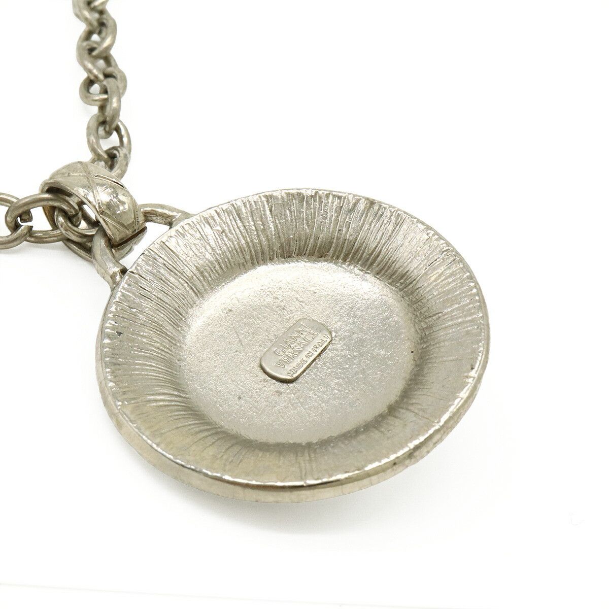 Versace Versace Gianni Versace Medusa Necklace Metal Necklace DUTY FREE for USA Size ONE SIZE - 4 Thumbnail