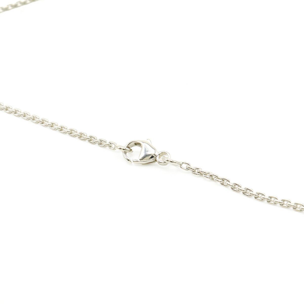 Louis Vuitton Louis Vuitton Louis Vuitton Silver Lockit Necklace Pendant Metal Necklace Q93559 DUTY FREE for USA Size ONE SIZE - 5 Thumbnail