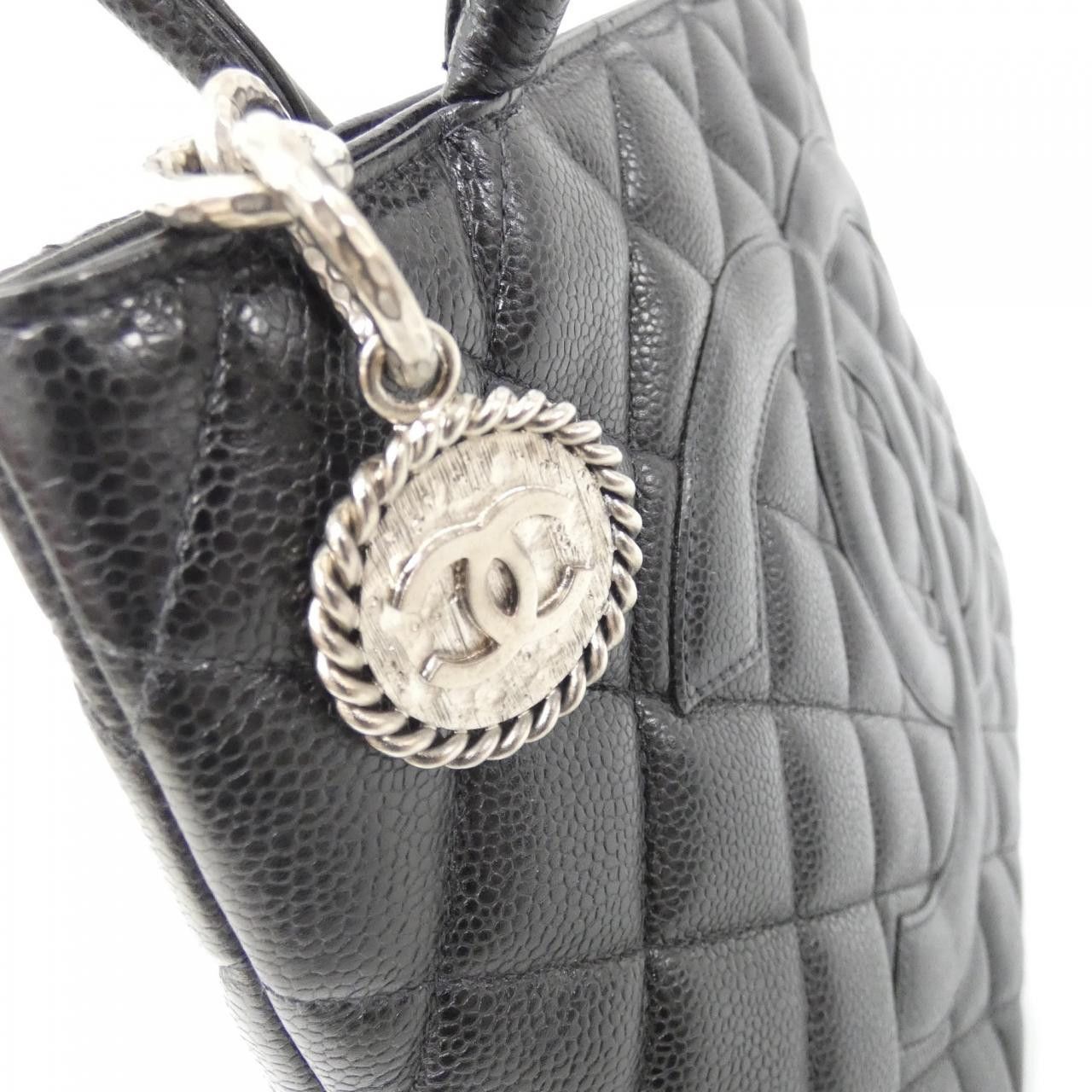 Chanel Chanel Chanel 1804 Caviar Skin Bag Leather Shoulder Bag Size ONE SIZE - 4 Thumbnail