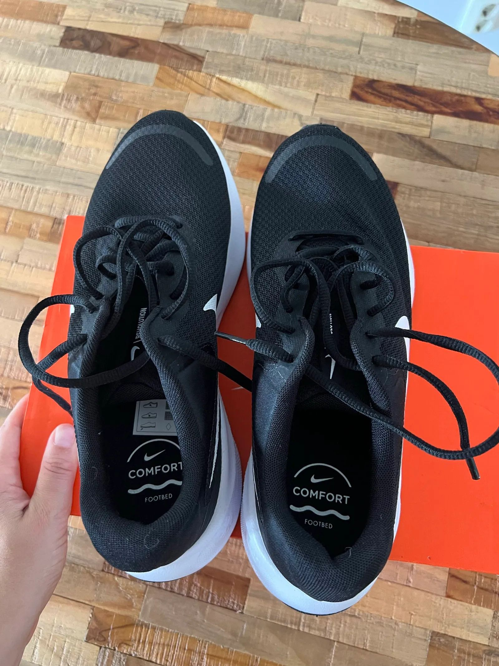 Nike Nike Revolution 7 Sneakers Size US 10 / EU 43 - 3 Thumbnail