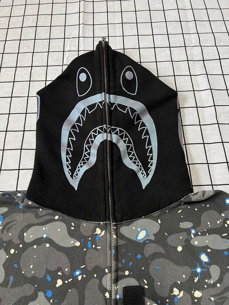 Bape BAPE Luminous Shark Zip Jacket Size US XL / EU 56 / 4 - 3 Thumbnail