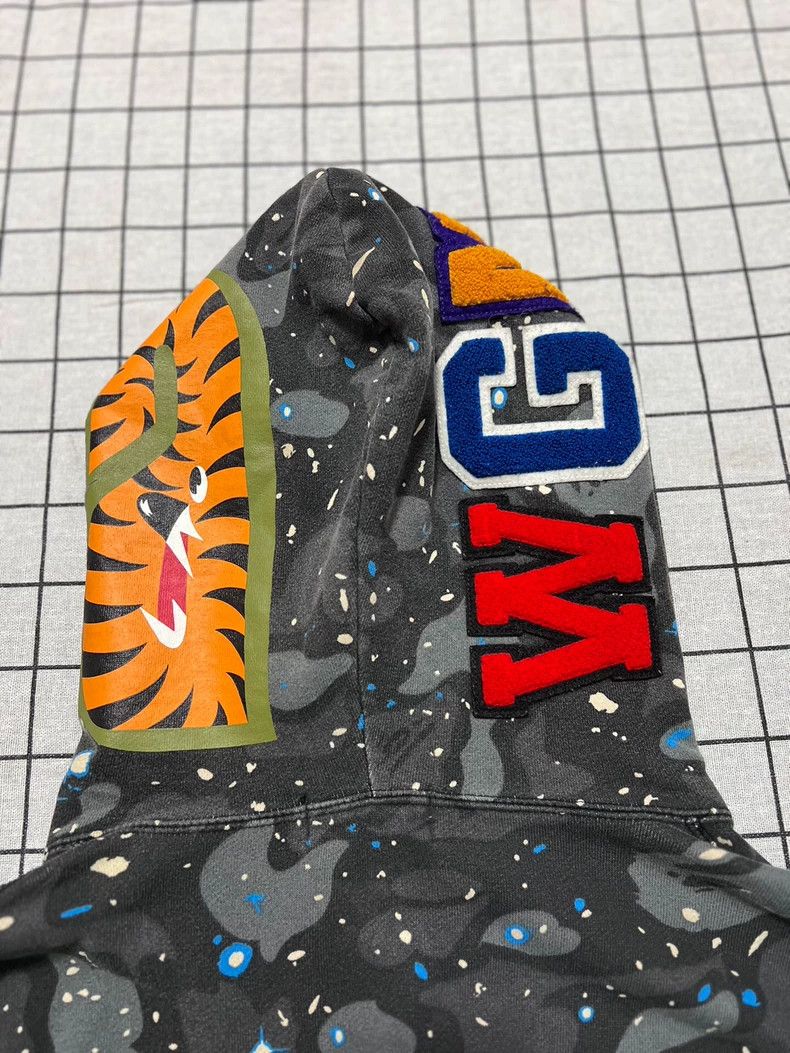 Bape Bape Starry Night Shark Jacket Size US XL / EU 56 / 4 - 4 Thumbnail