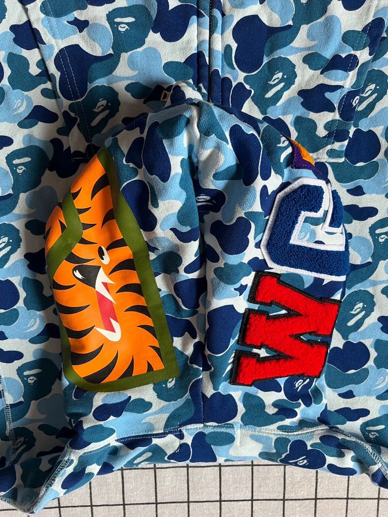 Bape BAPE ABC Blue Camo Shark Hoodie Size US M / EU 48-50 / 2 - 3 Thumbnail