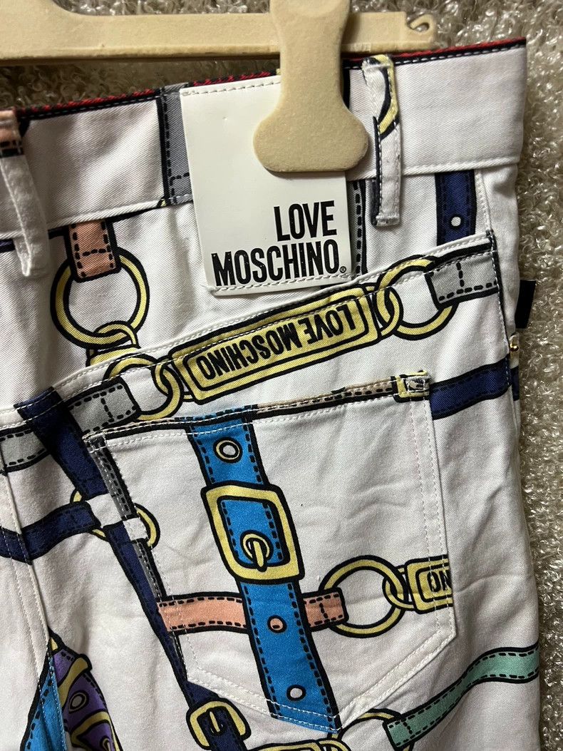 Moschino Moschino Men's Casual Graphic Shorts Size US 33 - 5 Thumbnail