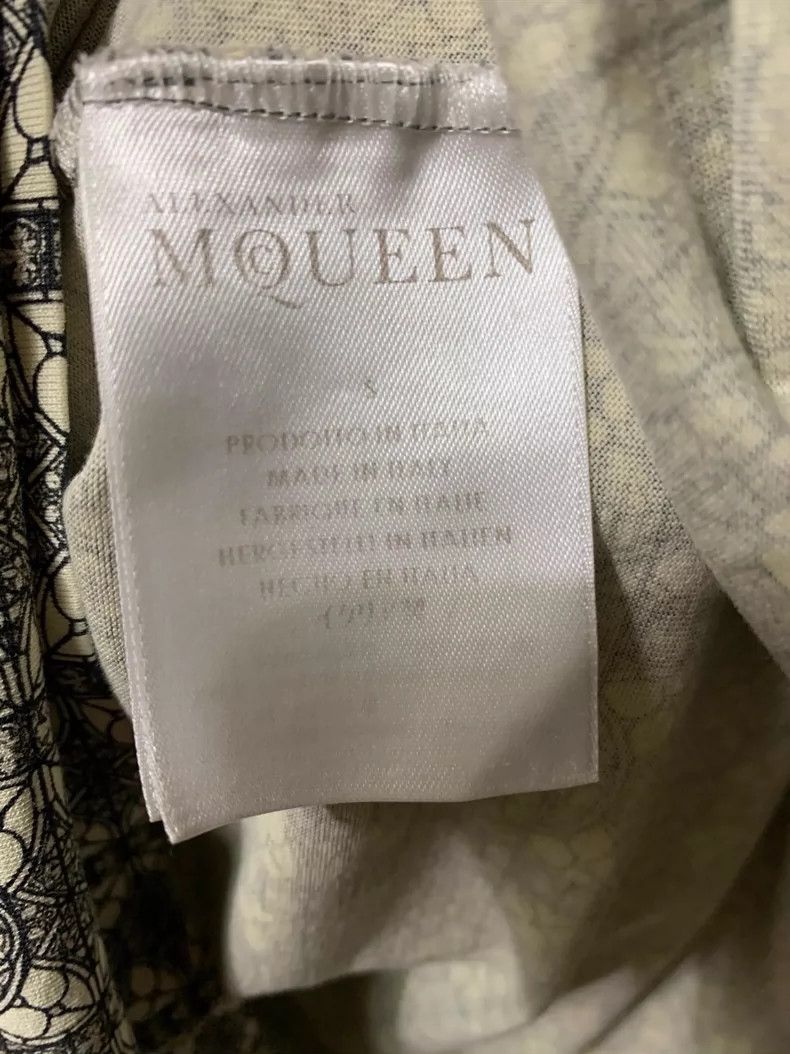 Alexander McQueen Alexander McQueen Skull Print Short Sleeve T-Shirt Size US S / EU 44-46 / 1 - 6 Thumbnail