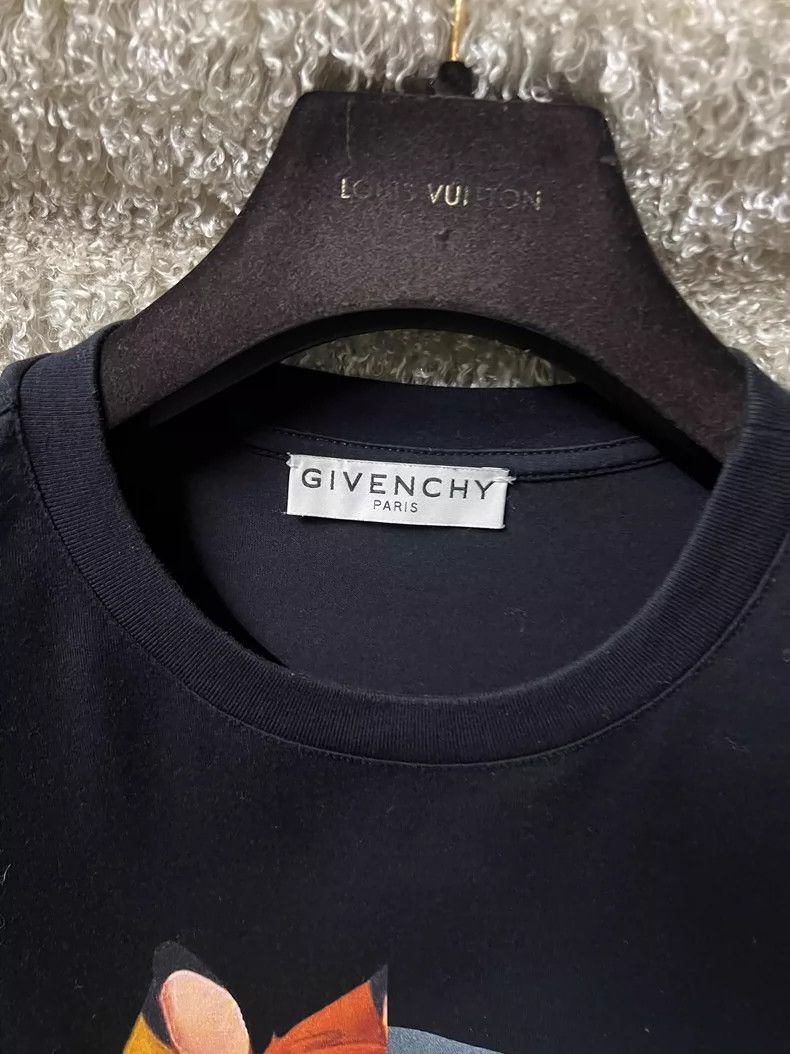 Givenchy Givenchy Men's Deer Print Short Sleeve T-Shirt Size US XS / EU 42 / 0 - 3 Thumbnail