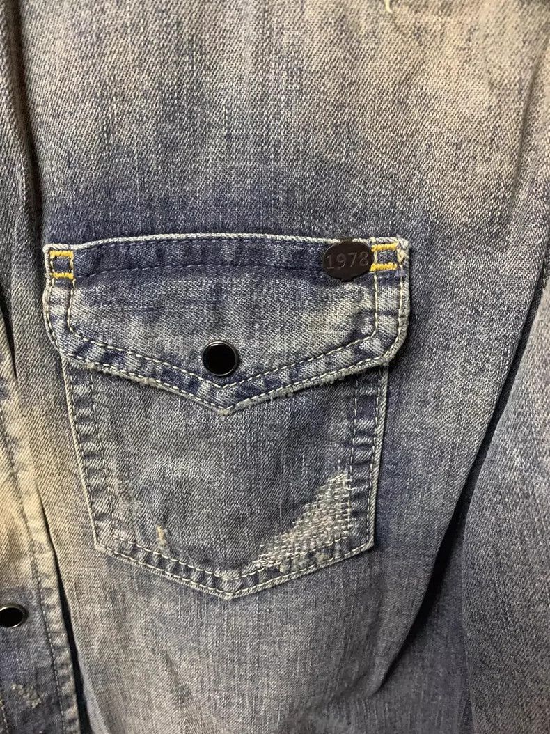Diesel Diesel Men's Distressed Denim Shirt Size US L / EU 52-54 / 3 - 2 Thumbnail