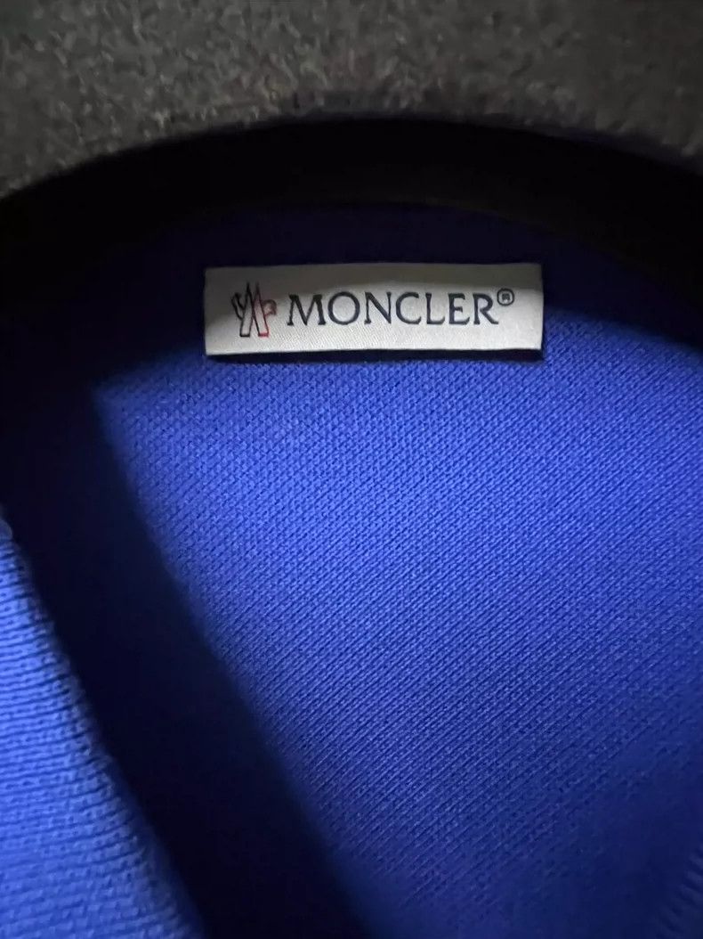 Moncler Moncler Men's Casual Short Sleeve Polo Size US S / EU 44-46 / 1 - 3 Thumbnail
