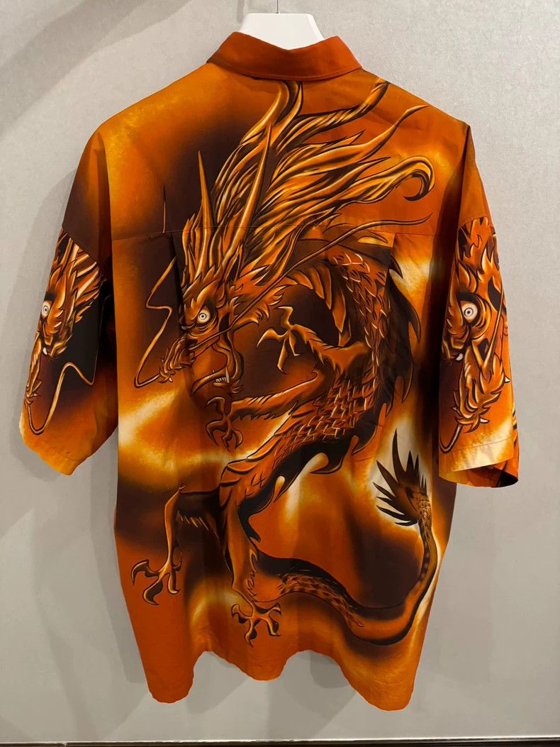 Balenciaga Balenciaga Dragon Print Short Sleeve Shirt Size US M / EU 48-50 / 2 - 2 Thumbnail