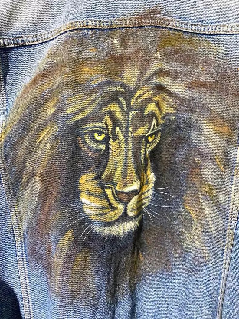 Palm Angels Palm Angels Distressed Denim Jacket with Lion Art Size US XL / EU 56 / 4 - 3 Thumbnail