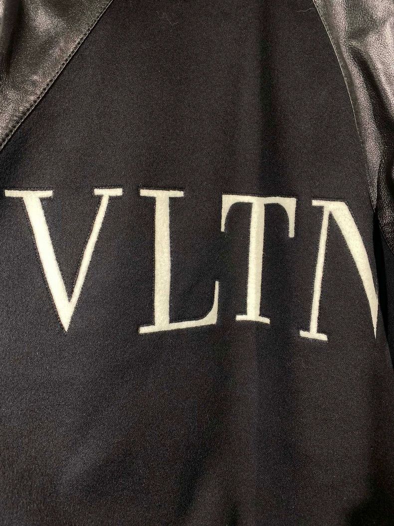 Valentino Valentino VLTN Leather Sleeve Jacket Size US M / EU 48-50 / 2 - 5 Thumbnail
