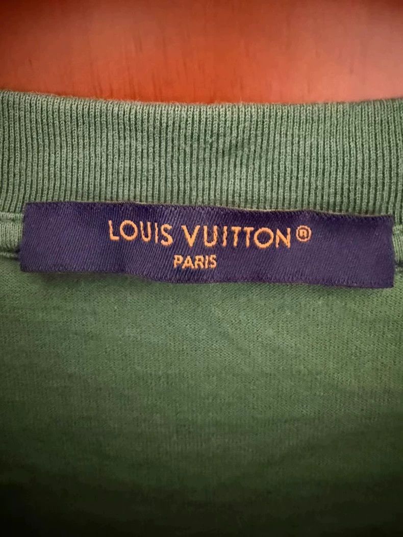 Louis Vuitton Louis Vuitton Green Gradient Print T-shirt Size US XXL / EU 58 / 5 - 3 Thumbnail