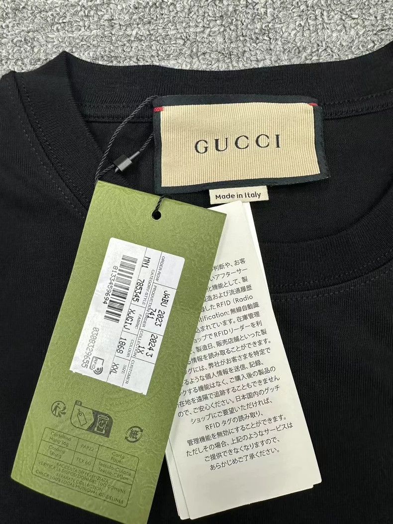 Gucci Gucci Heart Logo Short Sleeve T-Shirt Size US XXL / EU 58 / 5 - 2 Thumbnail