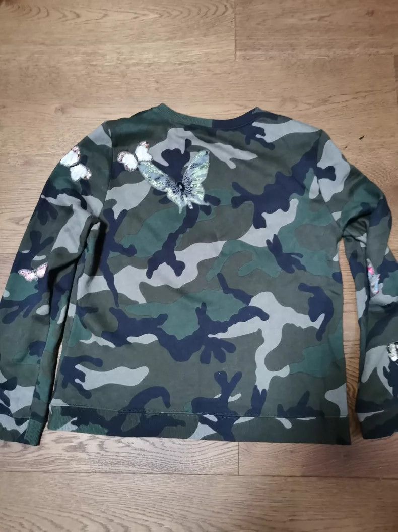 Valentino Valentino Camouflage Butterfly Embroidered Sweatshirt Size US L / EU 52-54 / 3 - 2 Thumbnail