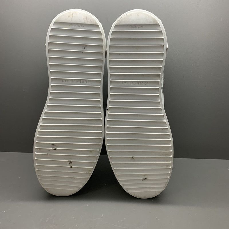 Louis Vuitton Louis Vuitton Time Out Casual Sneakers for Women 0079 Size US 8 / IT 38 - 4 Thumbnail