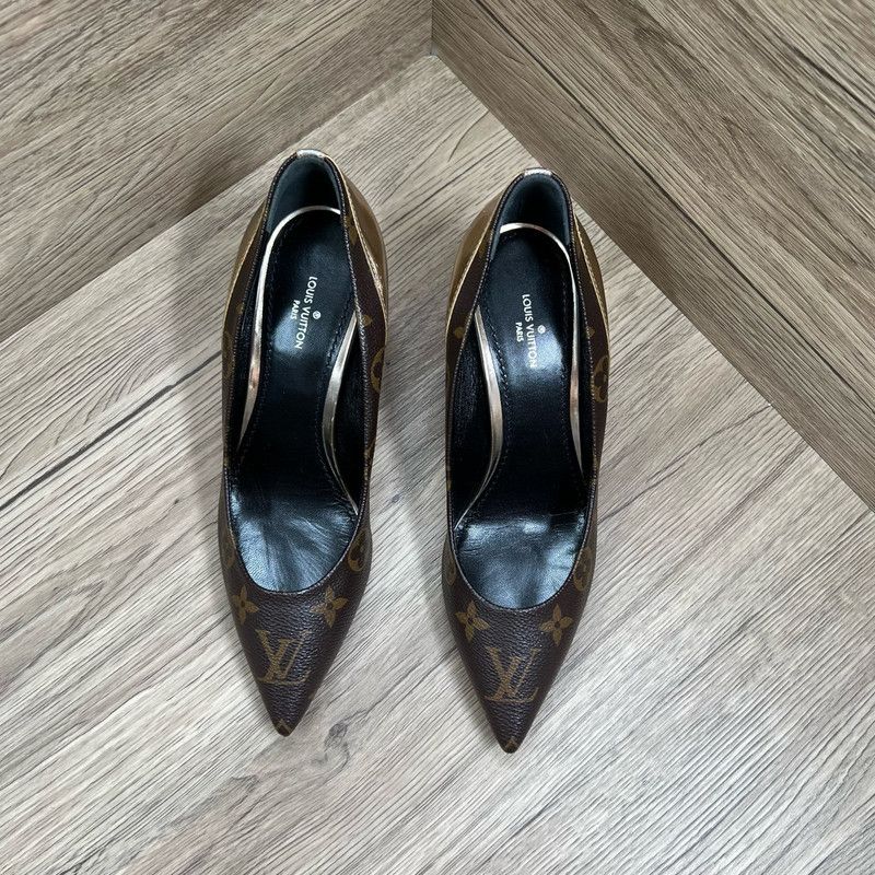 Louis Vuitton Louis Vuitton Classic Pointed Toe Heels 0079 Size US 7 / IT 37 - 3 Thumbnail