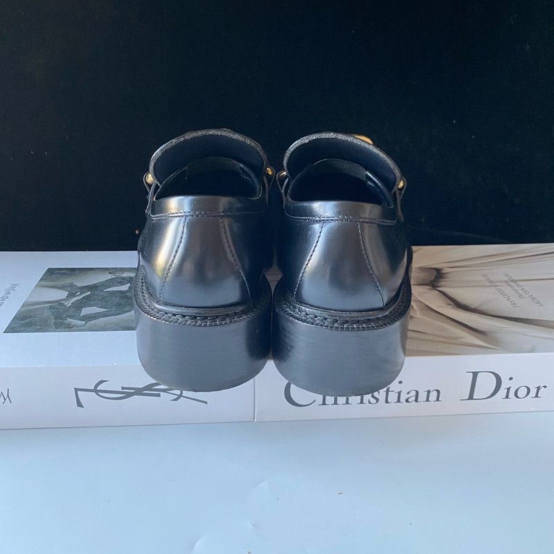 Louis Vuitton Louis Vuitton Academy Black Casual Shoes for Women 0079 Size US 8 / IT 38 - 4 Thumbnail