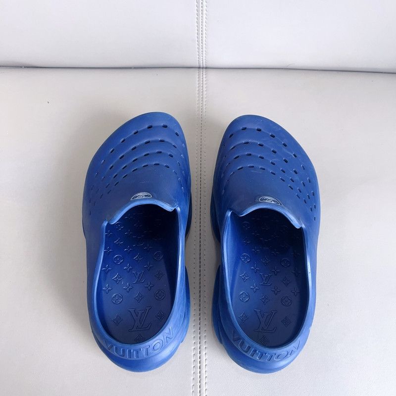 Louis Vuitton Louis Vuitton Shark Slippers in Deep Blue 0079 Size US 8 / IT 38 - 4 Thumbnail